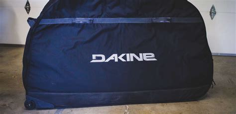 dakine bike roller bag review